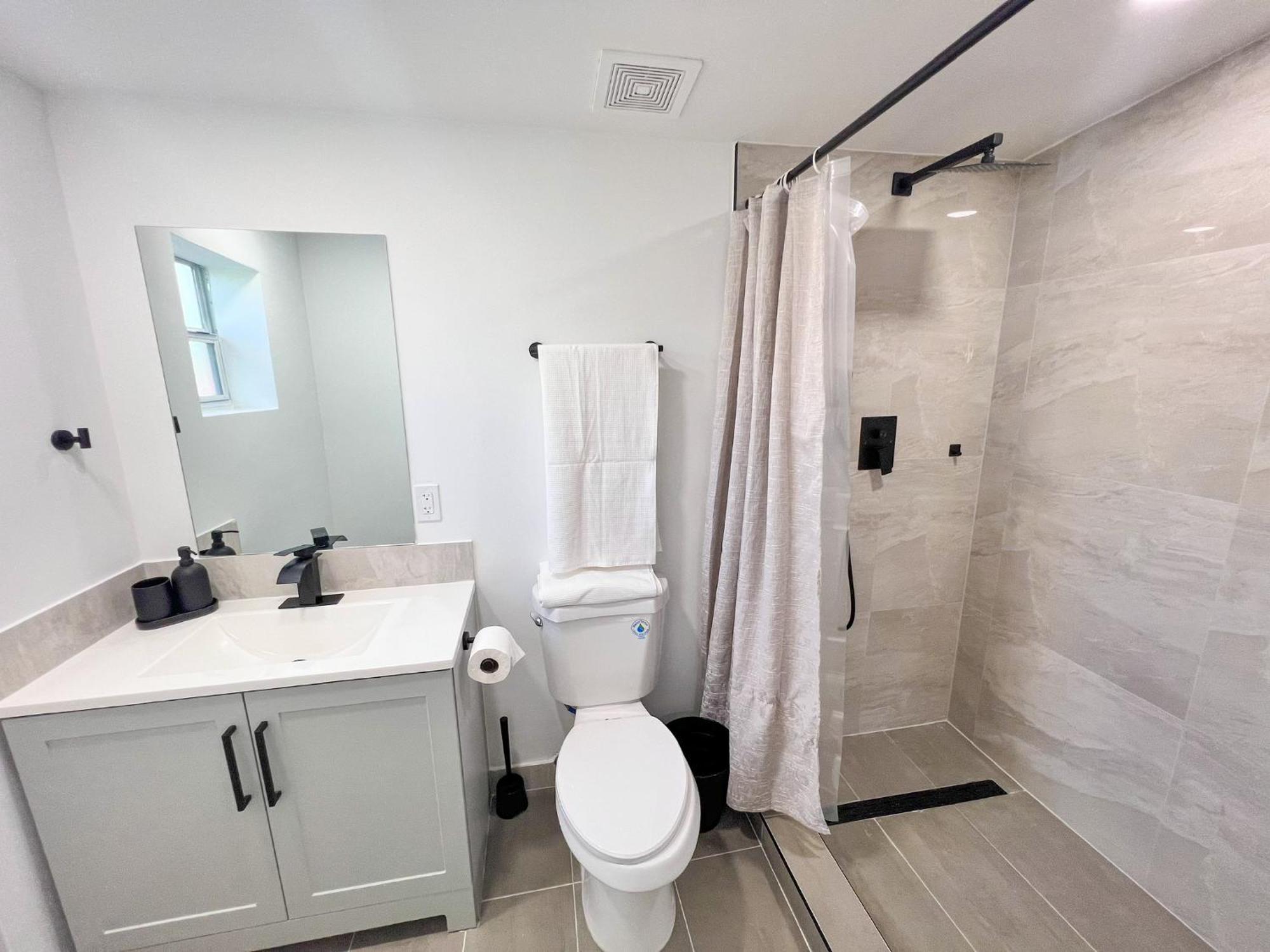 Hébergement de vacances New 3bedroom 2bathroom Private *